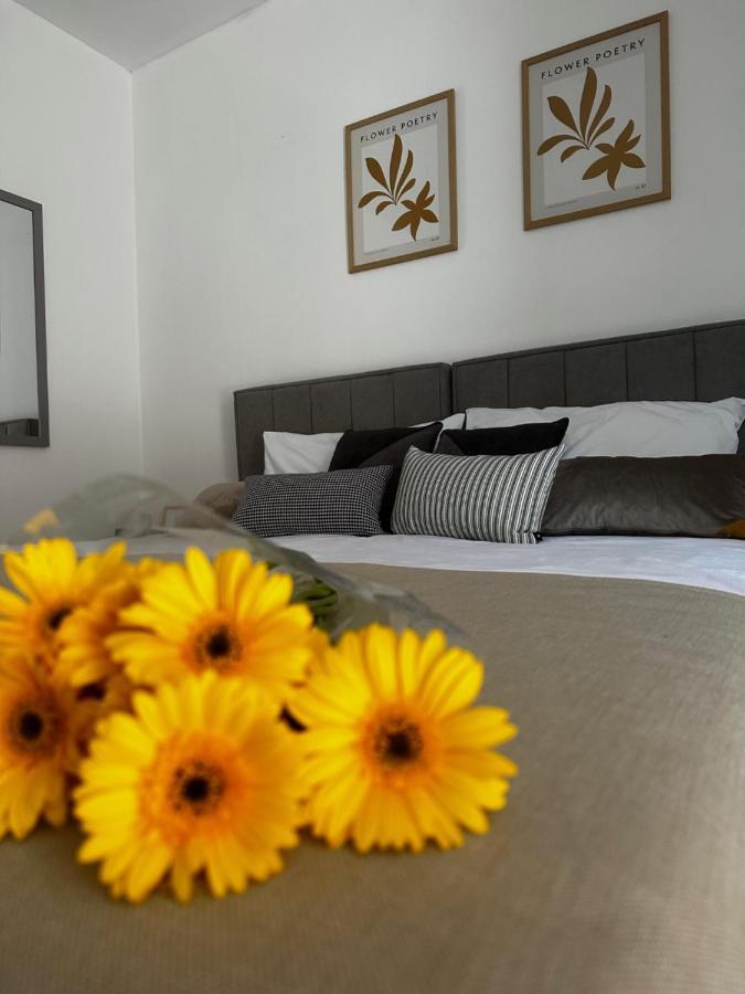Studio Apartment Lu Rupa Luaran gambar